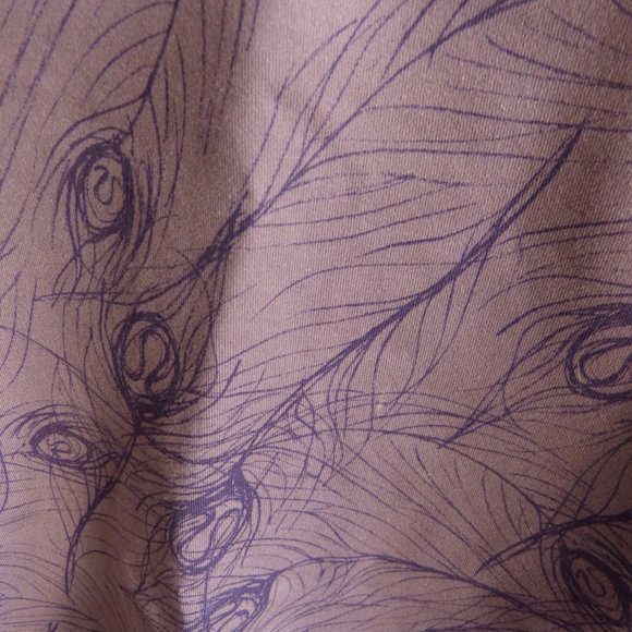 Lululemon sport tank - Picture 2 of 3